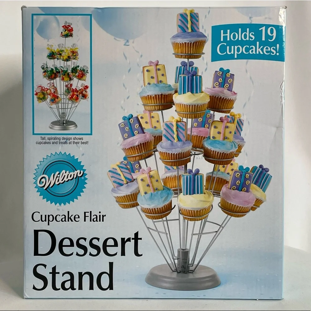 WILTON Cupcake Flair Dessert Stand Silvertone Metal
